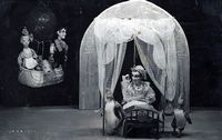 Draamateater: ā€Varastatud unenĆ¤guā€¯ (G. HelbemĆ¤e, 1938). Stseen lavastusest (3).