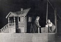 Draamateater: ā€Ivan, talupoja poegā€¯ (B. SudaruÄ‘kin, 1950). Stseen lavastusest. Vasakul Ivan (F. Veike v R. Kuremaa).
