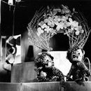 ERN: “Vembu ja Tembu” (U. Leies, 1970). Stseen lavastusest: nukud Vembu ja Tembu (O. Paesüld ja H. Laas).